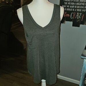 Z SUPPLY Green Women's Tank Top. Oversized, slouchy pocket. Sz large!